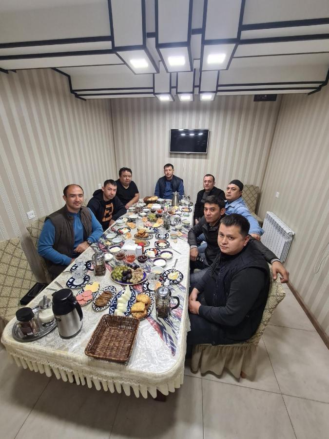 Alikhan Bukhara Bagian luar foto